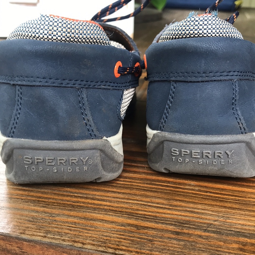 SPERRYS! - Picture 3 of 4